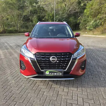 NISSAN-KICKS-2023