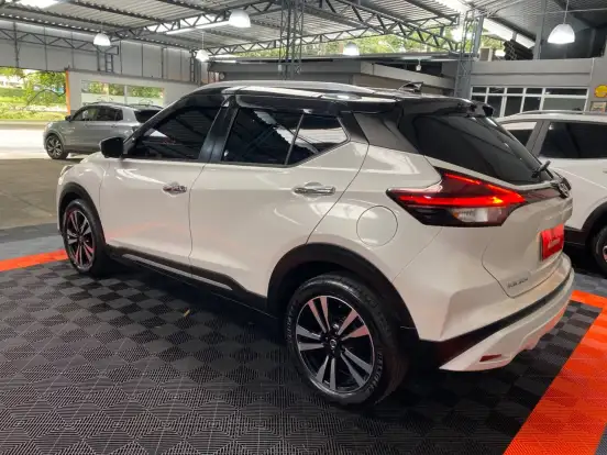 NISSAN-KICKS-2022