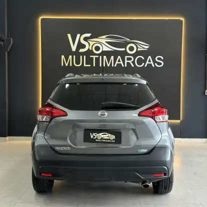 NISSAN-KICKS-2018