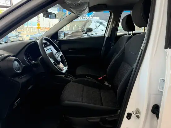 NISSAN-KICKS-2024