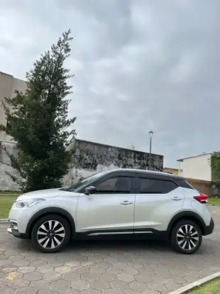 NISSAN-KICKS-1.6 16V FLEXSTART SL 4P XTRONIC NISSAN-KICKS-2017