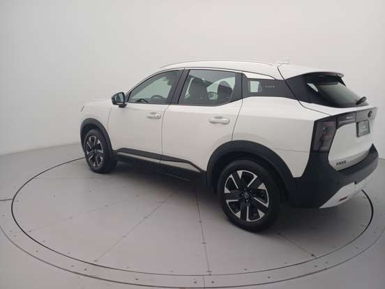 NISSAN-KICKS-2025
