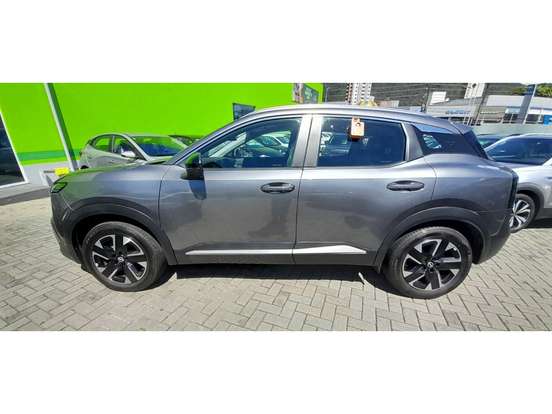 NISSAN-KICKS-2025