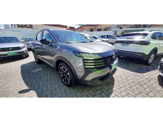 NISSAN-KICKS-2025