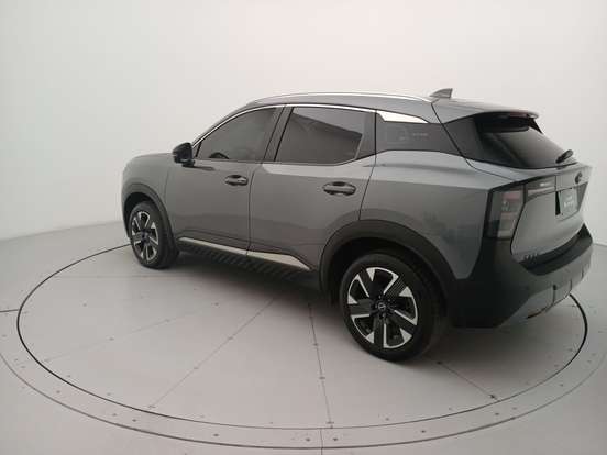 NISSAN-KICKS-2025