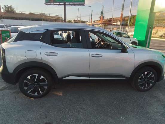 NISSAN-KICKS-2025