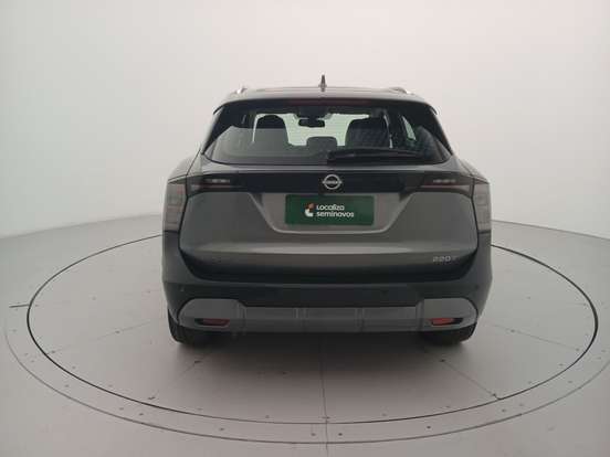 NISSAN-KICKS-2025