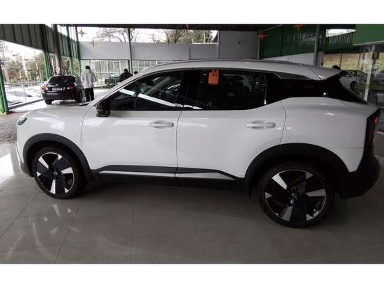 NISSAN-KICKS-2025