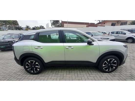 NISSAN-KICKS-2025