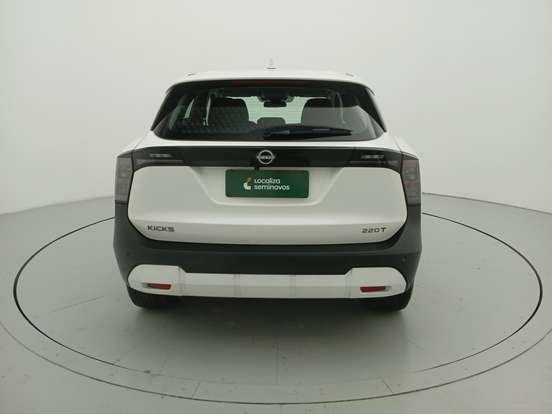 NISSAN-KICKS-2025