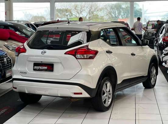 NISSAN-KICKS-2021