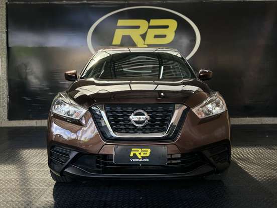 NISSAN-KICKS-2020