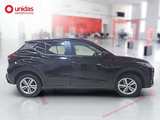 NISSAN-KICKS-2023