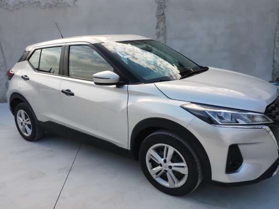 NISSAN-KICKS-2023