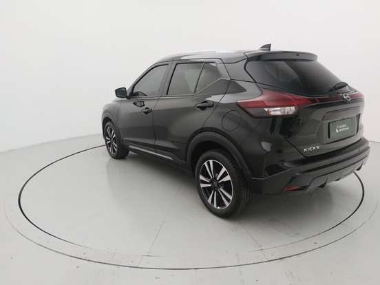 NISSAN-KICKS-2024