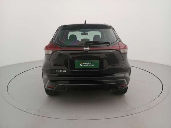 NISSAN-KICKS-2024