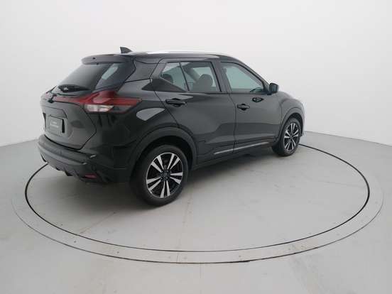 NISSAN-KICKS-2024