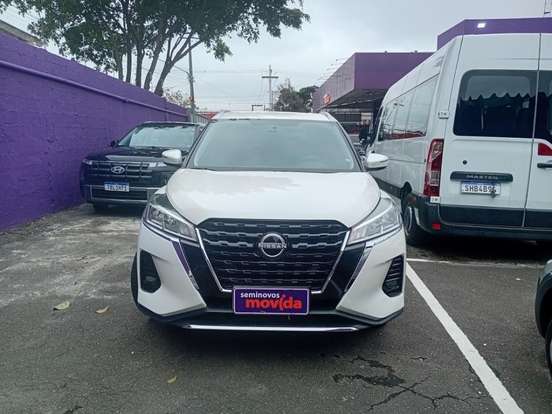 NISSAN-KICKS-2023