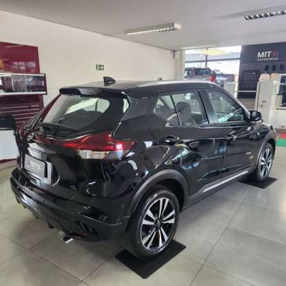 NISSAN-KICKS-2022