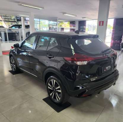 NISSAN-KICKS-2022