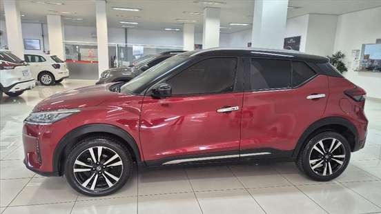 NISSAN-KICKS-2022