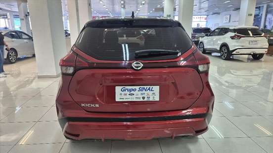NISSAN-KICKS-2022