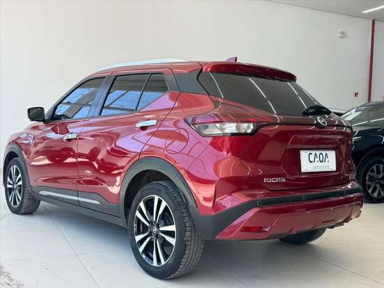 NISSAN-KICKS-2021