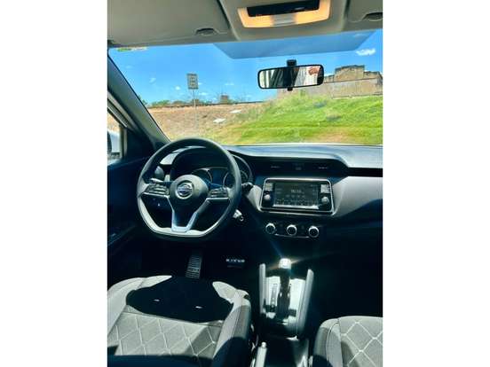 NISSAN-KICKS-2020