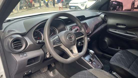 NISSAN-KICKS-2018