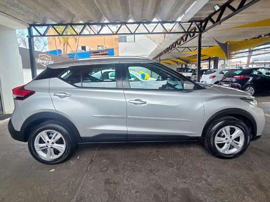 NISSAN-KICKS-1.6 16V FLEXSTART S DIRECT 4P XTRONIC NISSAN-KICKS-2017
