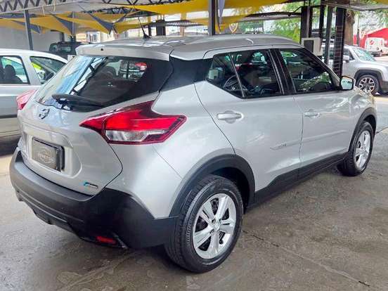 NISSAN-KICKS-1.6 16V FLEXSTART S DIRECT 4P XTRONIC NISSAN-KICKS-2017