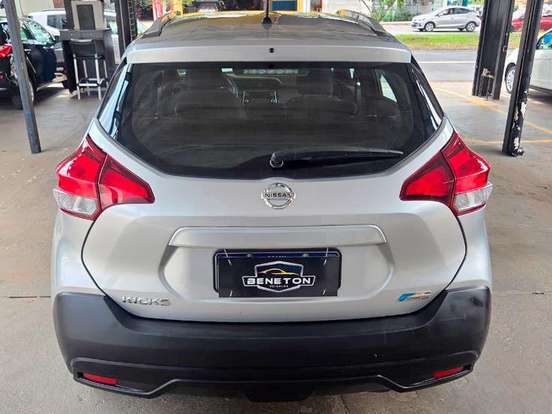 NISSAN-KICKS-2017