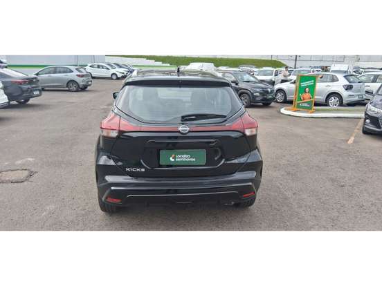 NISSAN-KICKS-2024