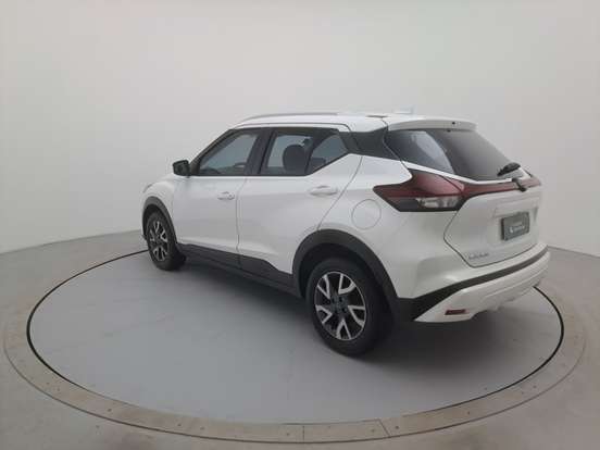 NISSAN-KICKS-2024
