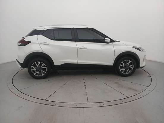 NISSAN-KICKS-2024