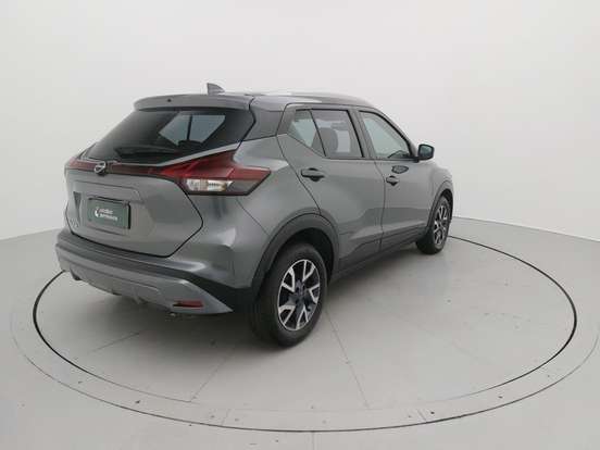 NISSAN-KICKS-2024
