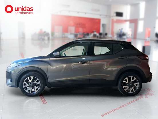 NISSAN-KICKS-2023