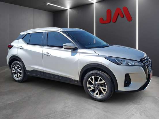 NISSAN-KICKS-2023