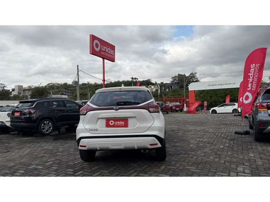 NISSAN-KICKS-2024