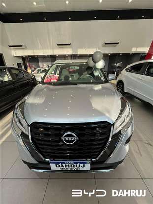 NISSAN-KICKS-2024