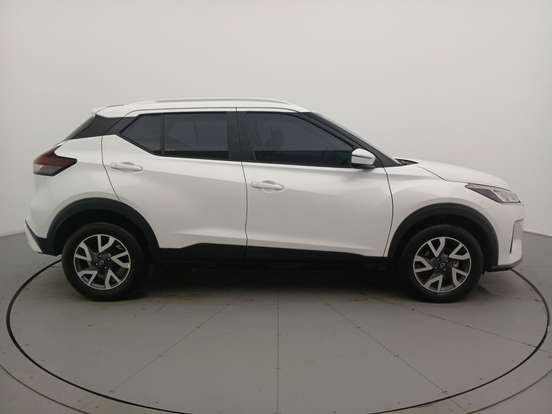 NISSAN-KICKS-2024