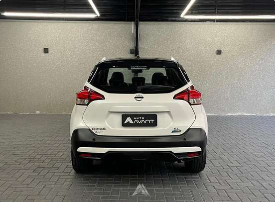 NISSAN-KICKS-2017