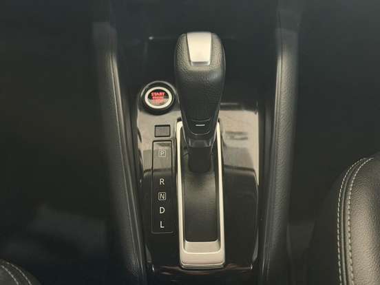 NISSAN-KICKS-2020