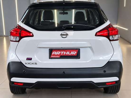 NISSAN-KICKS-1.6 16V FLEXSTART SV 4P XTRONIC NISSAN-KICKS-2016