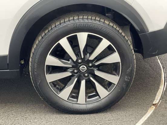 NISSAN-KICKS-2020