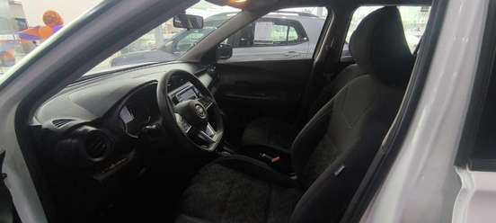 NISSAN-KICKS PLAY-1.6 16V FLEXSTART ACTIVE PLUS XTRONIC NISSAN-KICKS PLAY-2025