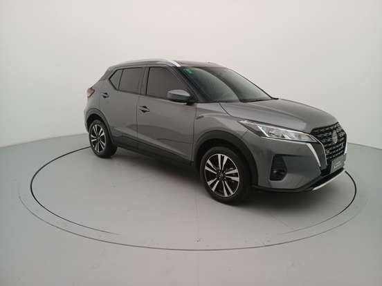 NISSAN-KICKS PLAY-2025