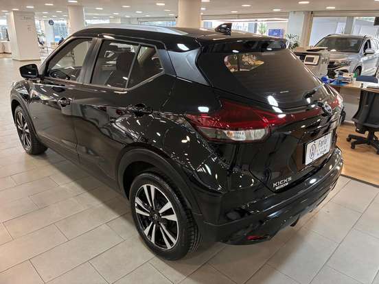 NISSAN-KICKS PLAY-2025