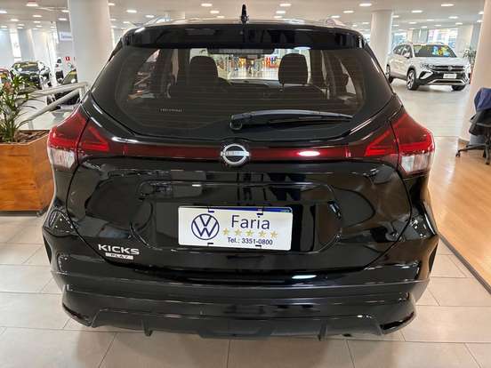 NISSAN-KICKS PLAY-2025