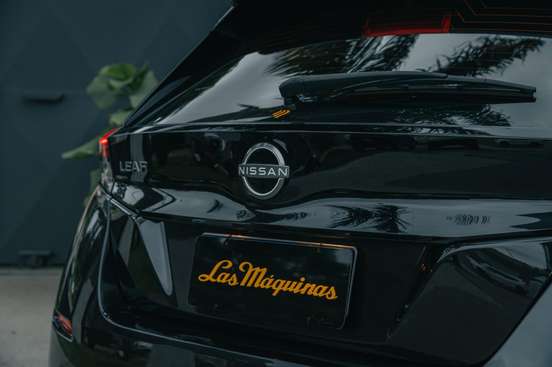 NISSAN-LEAF-2022